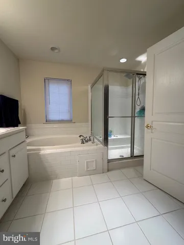 $324,500 | 1814 Poolside Lane, Unit 34A, Frederick, MD 21701