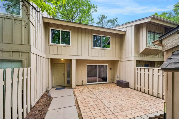 $309,900 | 2407 West Settler's Way, The Woodlands, TX 77380