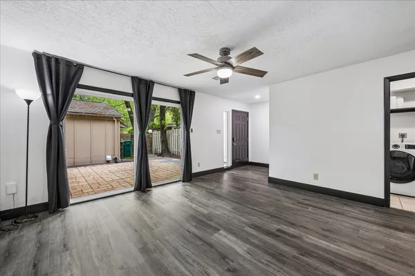 $309,900 | 2407 West Settler's Way, The Woodlands, TX 77380