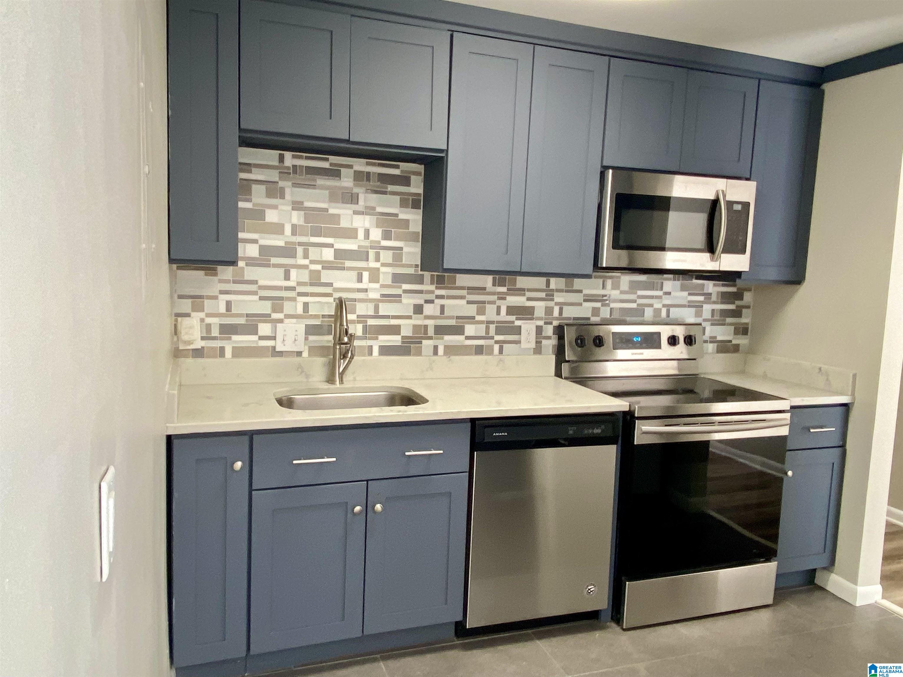 3350 South Altamont Road, Unit E15 Birmingham, AL 35213 - Photo 6 of 13