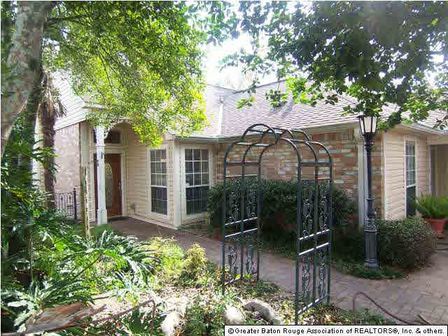 13442 South Fairview Avenue Baton Rouge, LA 70816 - Photo 2 of 19