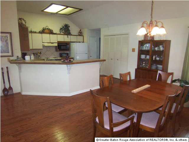 13442 South Fairview Avenue Baton Rouge, LA 70816 - Photo 8 of 19