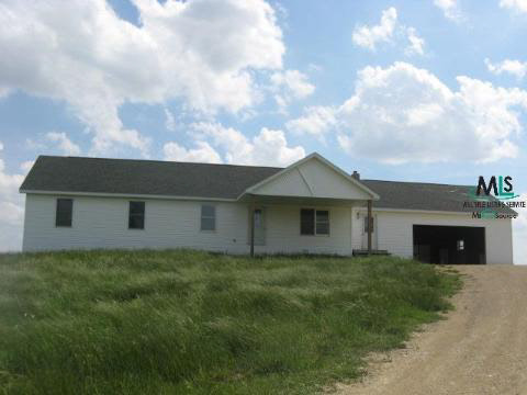 5121 Cotter Road Marlette, MI 48453 - Photo 1 of 9 276082.JPG