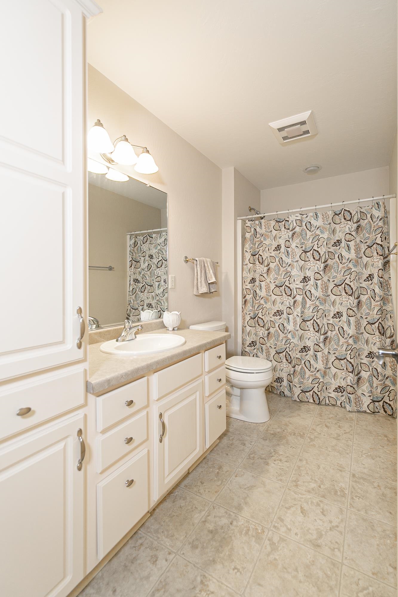 4741 Westbrook Court Appleton, WI 54913 - Photo 12 of 28