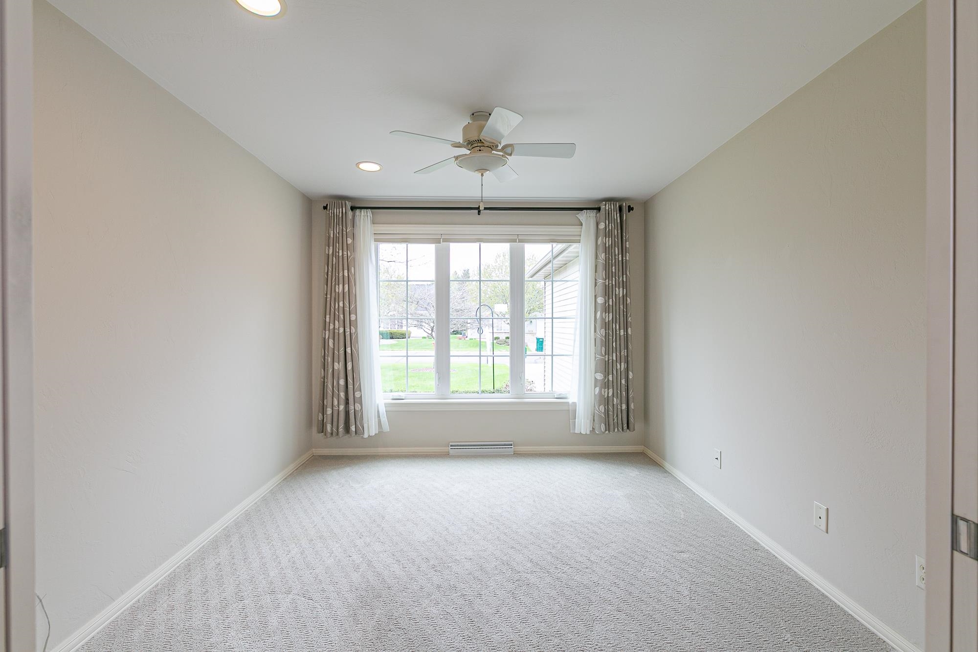 4741 Westbrook Court Appleton, WI 54913 - Photo 14 of 28