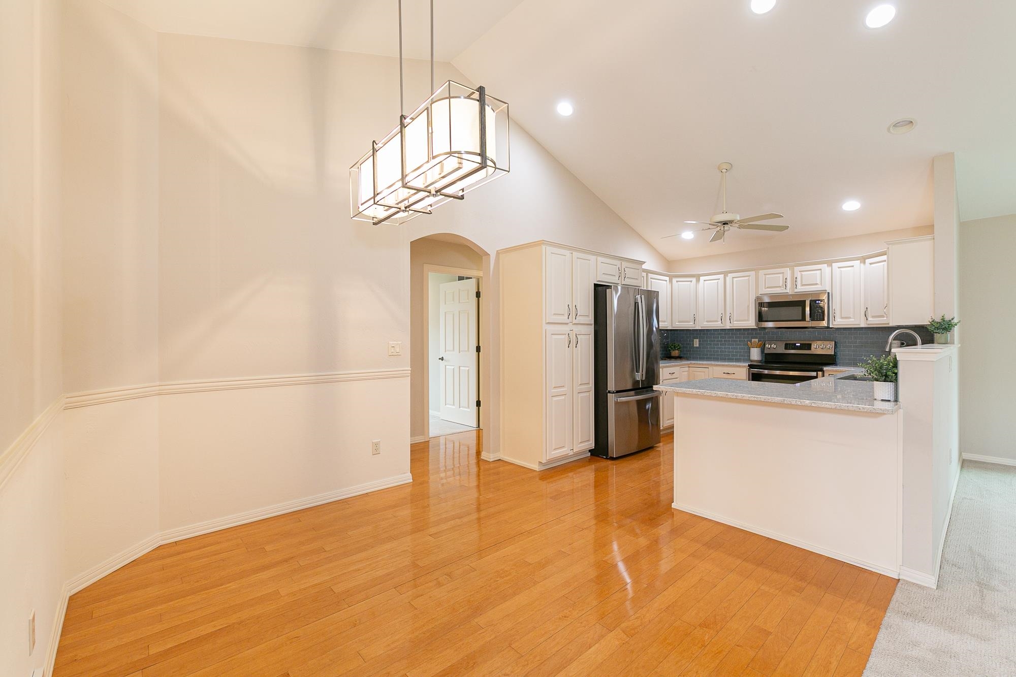 4741 Westbrook Court Appleton, WI 54913 - Photo 8 of 28