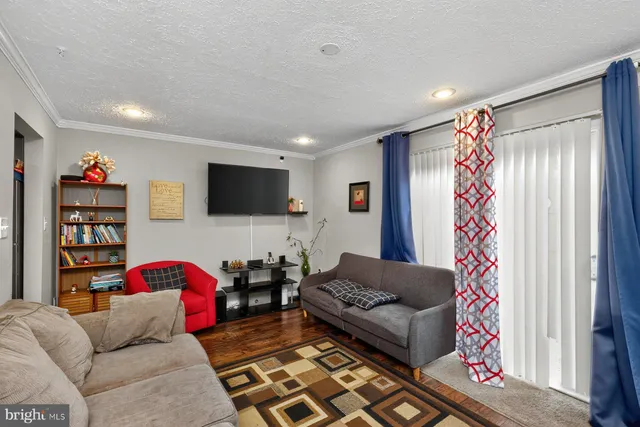 $289,900 | 1847 Hawk Court, Severn, MD 21144