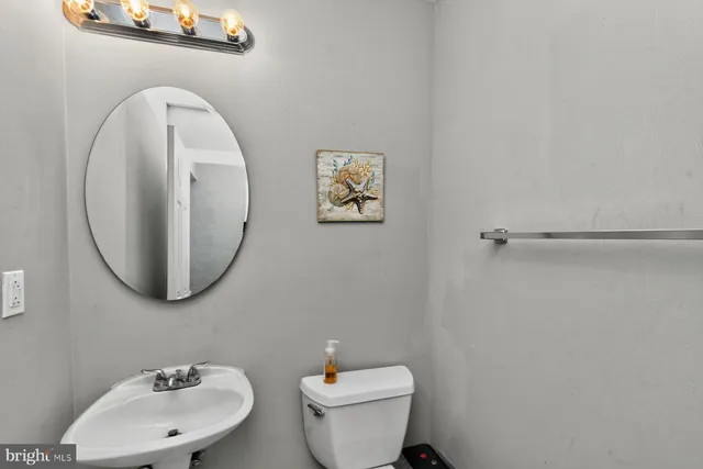 $289,900 | 1847 Hawk Court, Severn, MD 21144