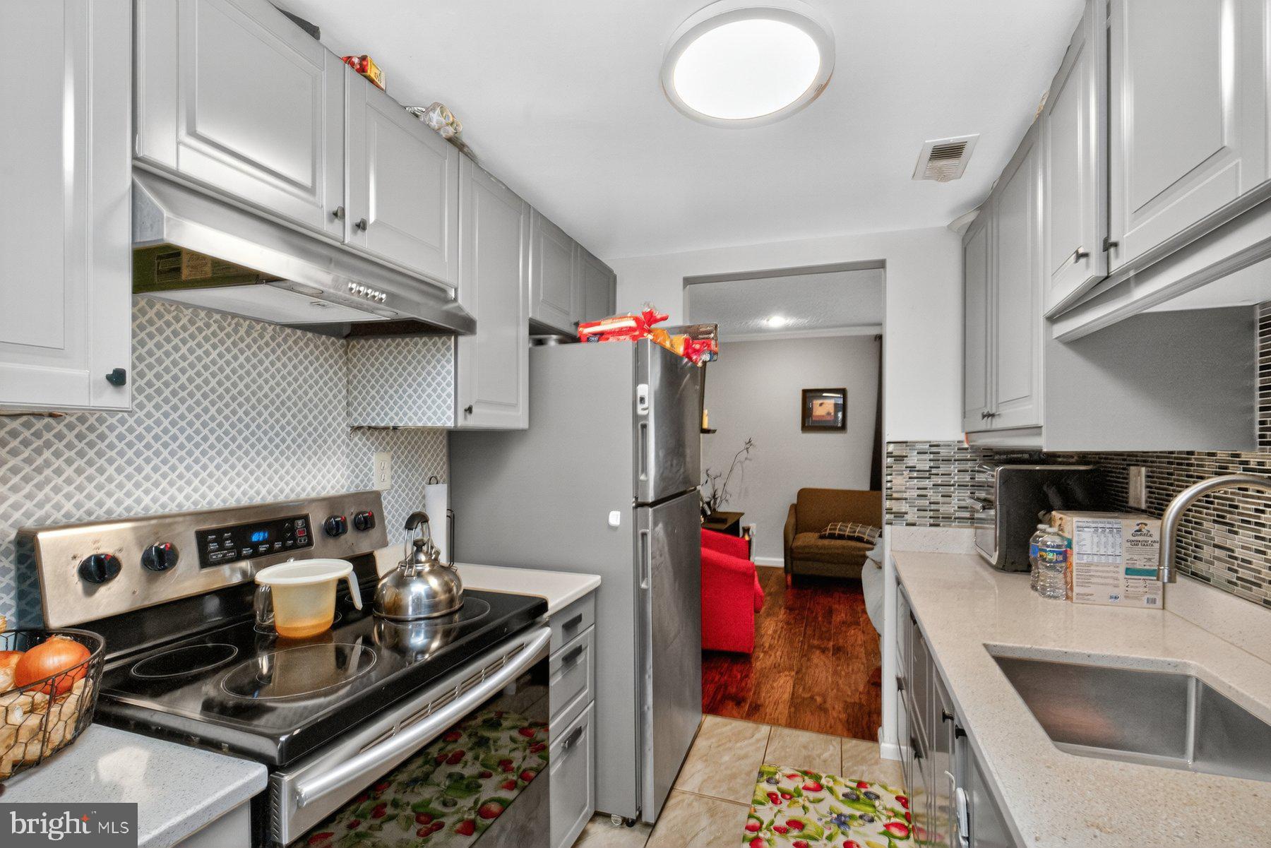 1847 Hawk Court Severn, MD 21144 - Photo 6 of 28