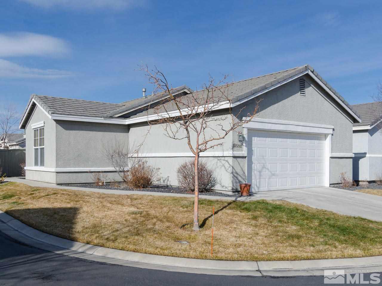 10592 Iron Point Circle Reno, NV 89521 - Photo 2 of 20 a view of a backyard