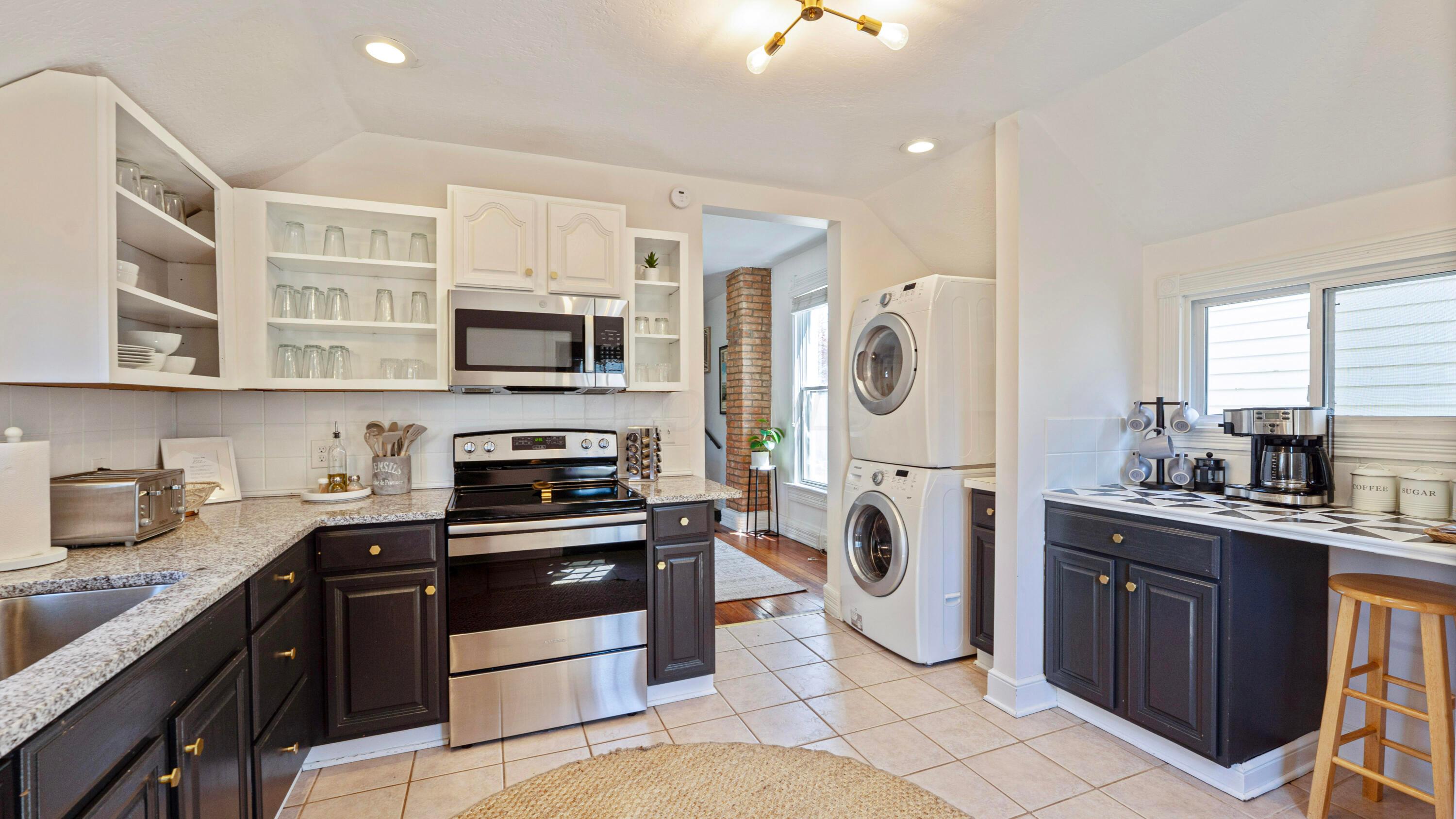1148 Perry Street Columbus, OH 43201 - Photo 14 of 43 Kitchen