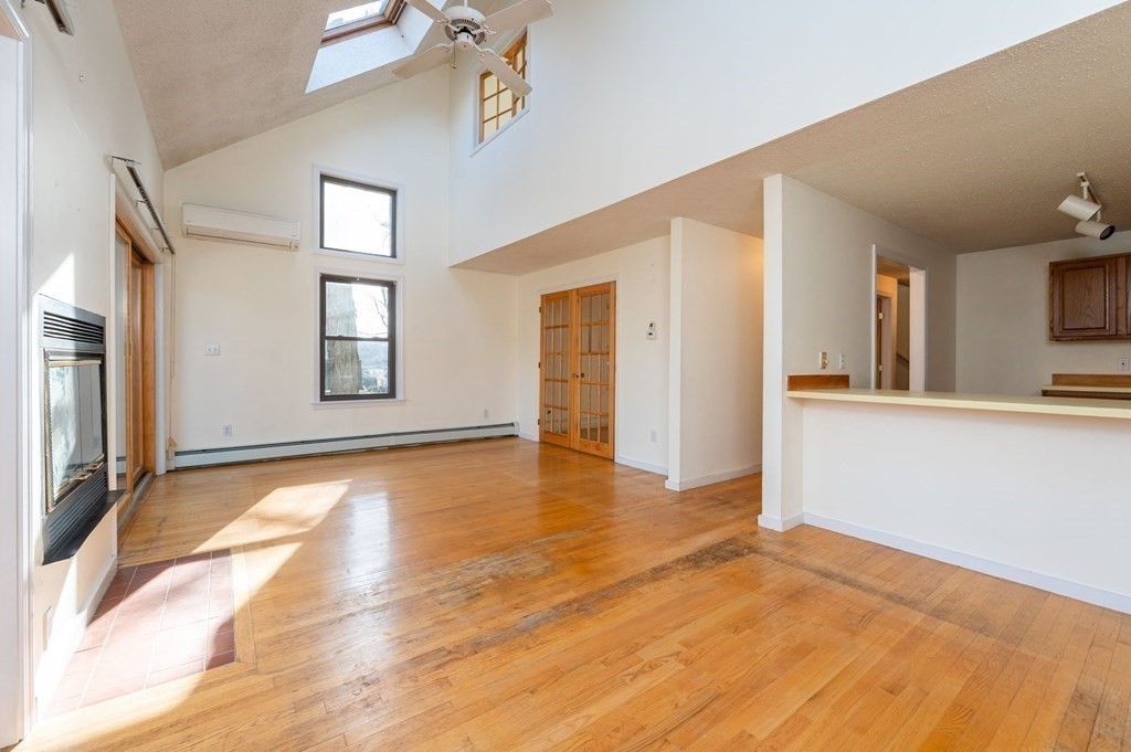 117 Pilgrim Road, Unit 117 Haverhill, MA 01832 - Photo 13 of 36 Gallery Image 13