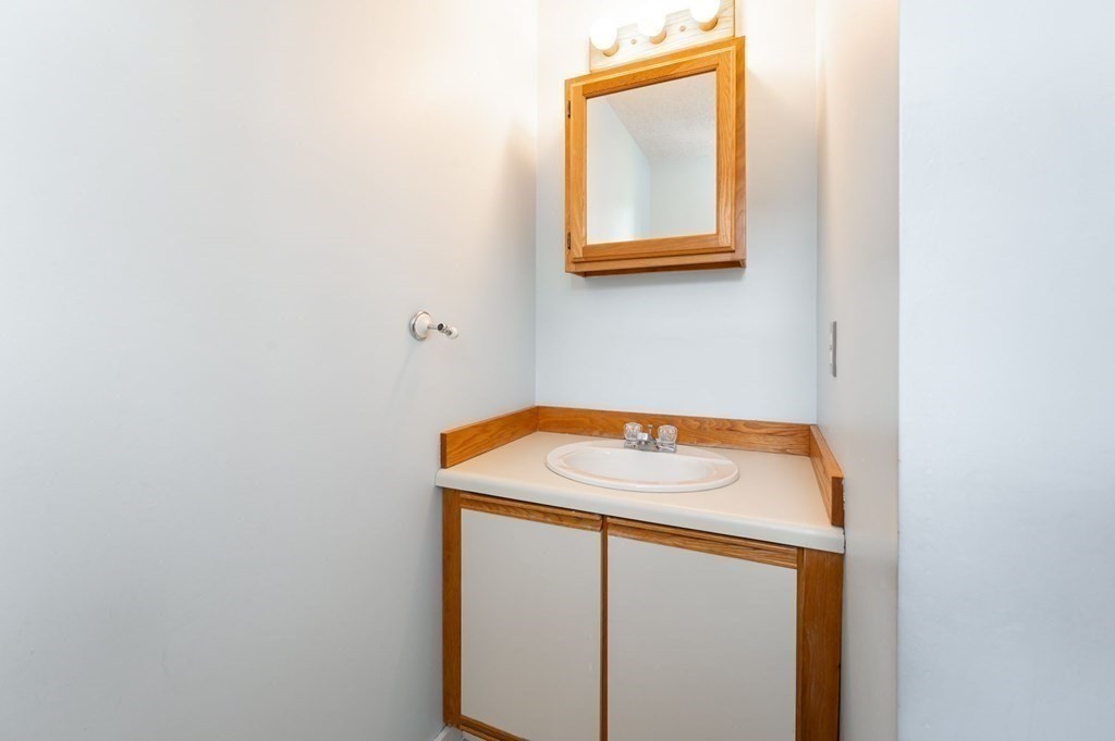 117 Pilgrim Road, Unit 117 Haverhill, MA 01832 - Photo 18 of 36 Gallery Image 18