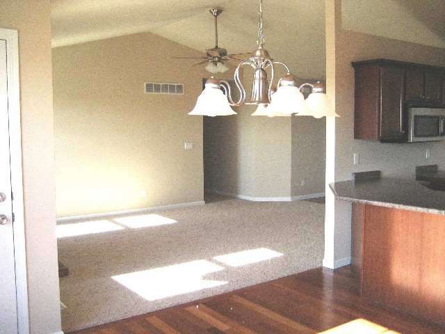 1516 West Cloverdale Road Chillicothe, IL 61523 - Photo 3 of 4 Gallery Image 3