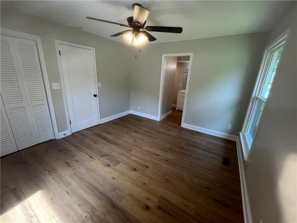 18973 Harrison Street Road Charleston, IL 61920 - Photo 19 of 42