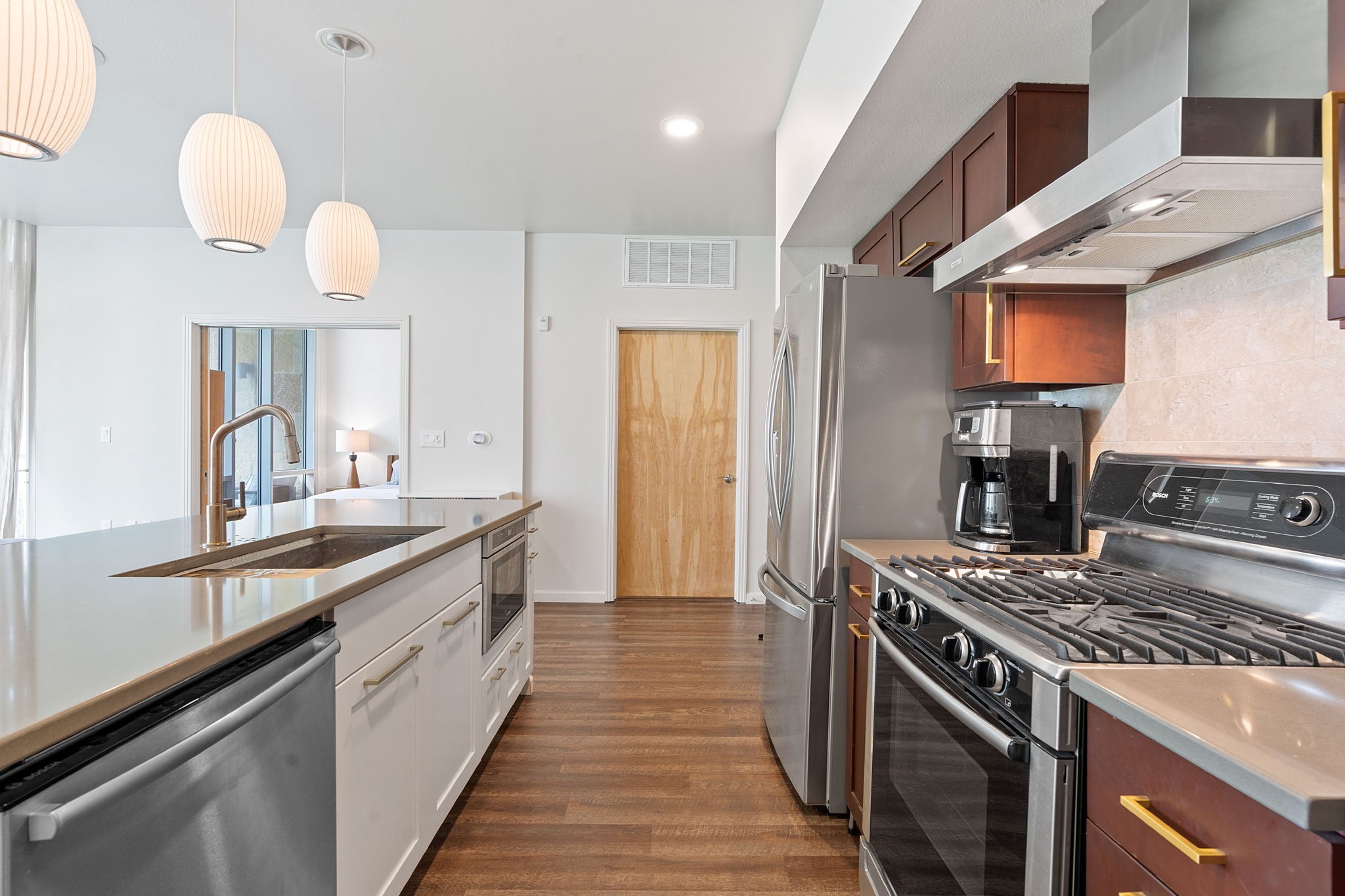 1600 Barton Springs Road, Unit 2102 Austin, TX 78704 - Photo 11 of 37 High-end stainless Bosch appliances.