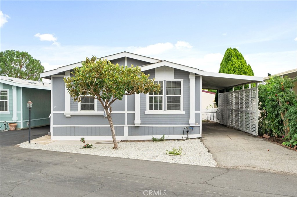 32900 Riverside Drive, Unit 40 Lake Elsinore, CA 92530 - Photo 2 of 32