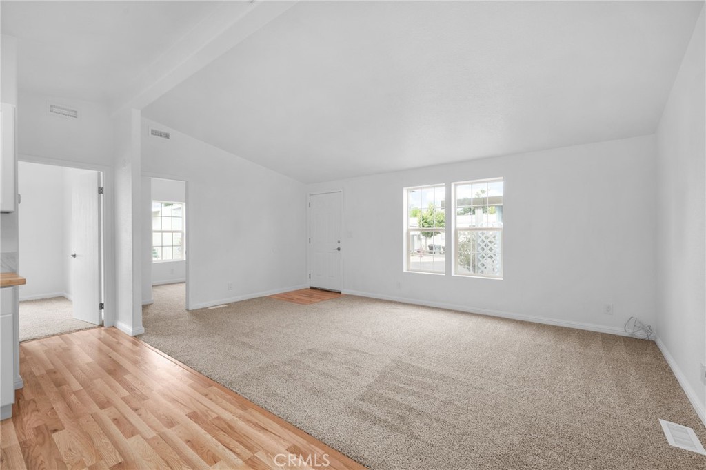 32900 Riverside Drive, Unit 40 Lake Elsinore, CA 92530 - Photo 7 of 32