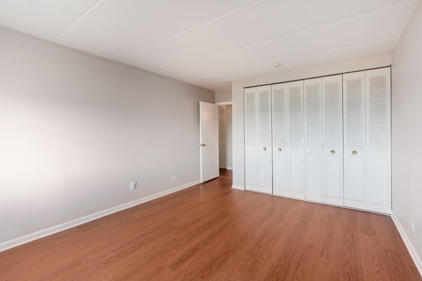 225 South Rohlwing Road, Unit 615 Palatine, IL 60074 - Photo 12 of 18 Gallery Image 12