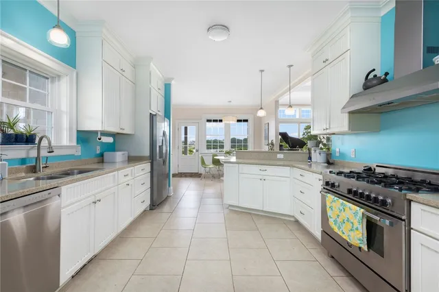 $2,990,000 | 1661 Sands Pond Road, Block Island, RI 02807