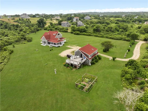 $2,990,000 | 1661 Sands Pond Road, Block Island, RI 02807