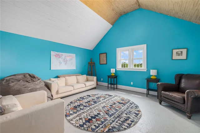 $2,990,000 | 1661 Sands Pond Road, Block Island, RI 02807