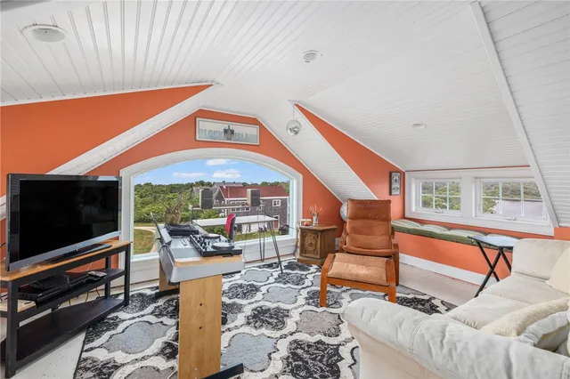 $2,990,000 | 1661 Sands Pond Road, Block Island, RI 02807