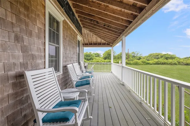 $2,990,000 | 1661 Sands Pond Road, Block Island, RI 02807
