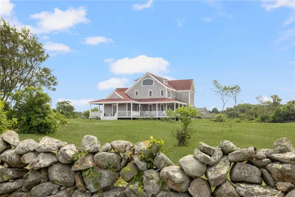 $2,990,000 | 1661 Sands Pond Road, Block Island, RI 02807