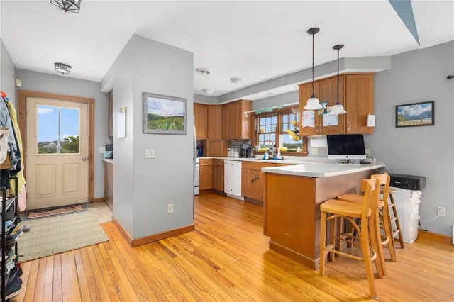 $2,990,000 | 1661 Sands Pond Road, Block Island, RI 02807