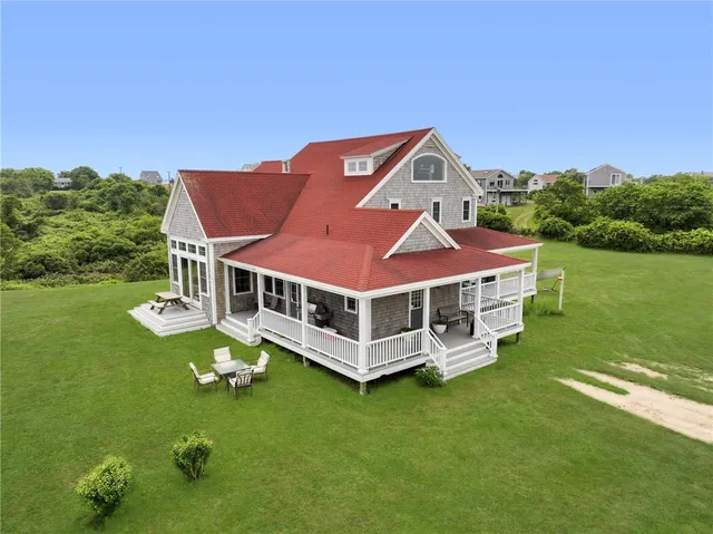 $2,990,000 | 1661 Sands Pond Road, Block Island, RI 02807