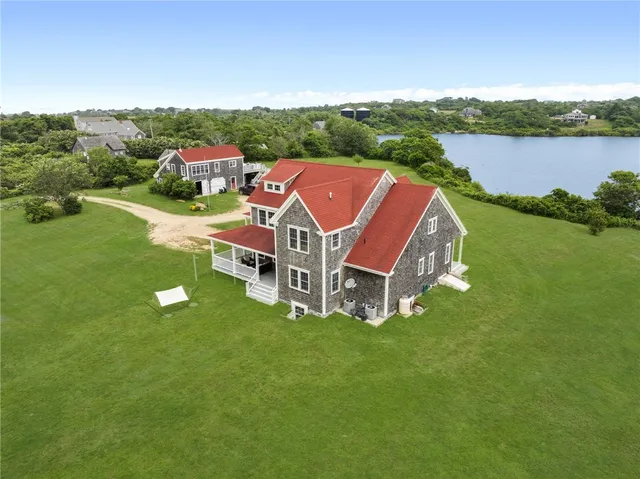 $2,990,000 | 1661 Sands Pond Road, Block Island, RI 02807