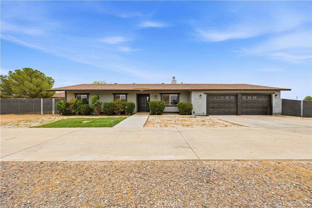 19125 Shoshonee Road Apple Valley, CA 92307 - Photo 28 of 30