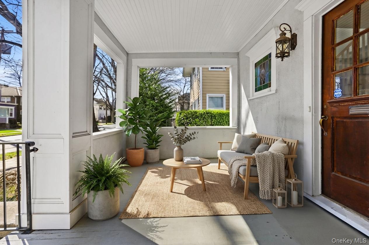 33 Redfield Street Rye, NY 10580 - Photo 3 of 39