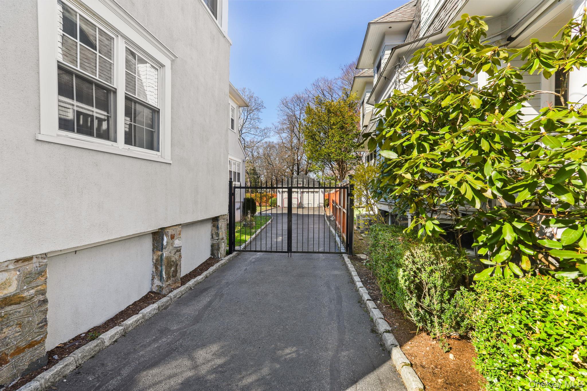 33 Redfield Street Rye, NY 10580 - Photo 37 of 39