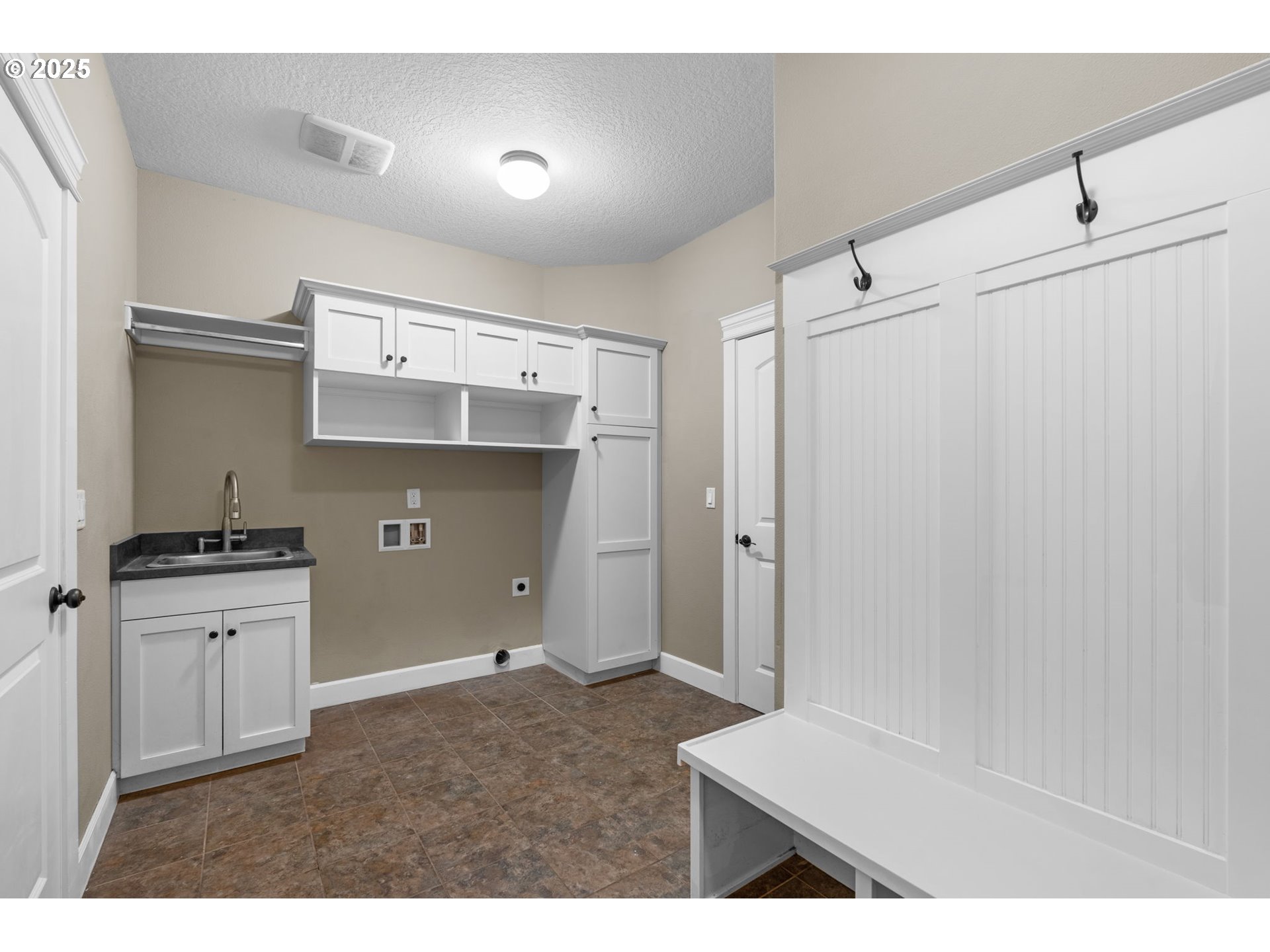 211 Cokesbury Road Kalama, WA 98625 - Photo 30 of 47 Gallery Image 30