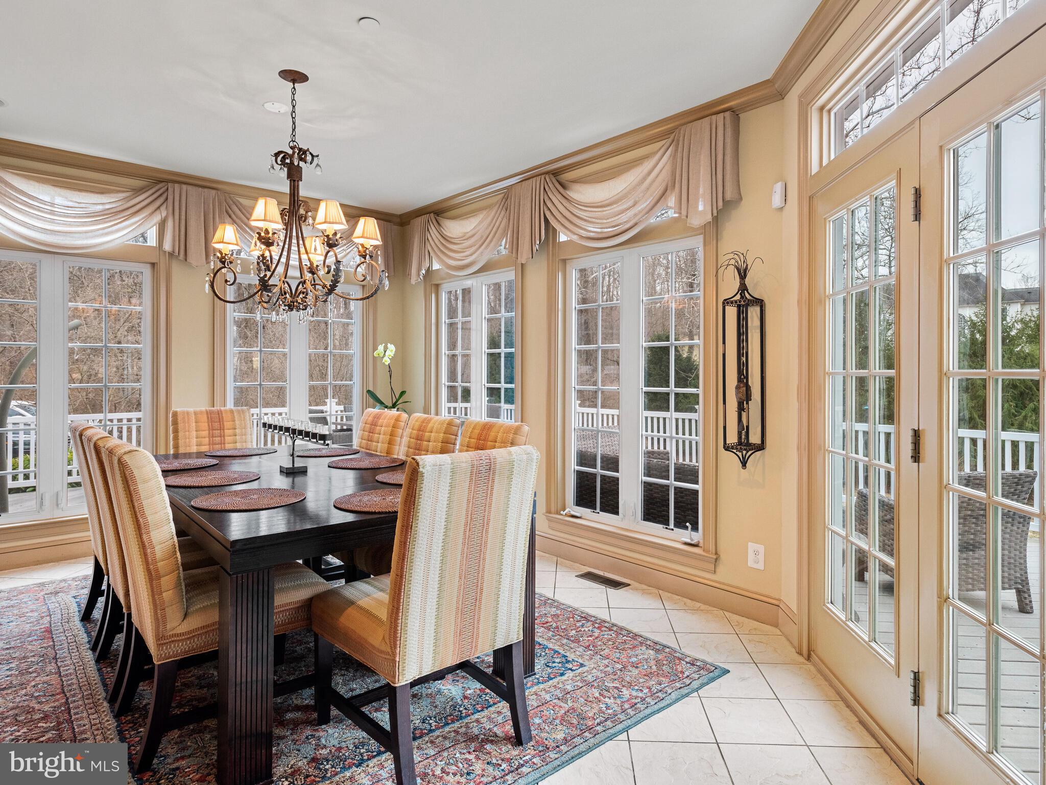 260 Valley Park Road Phoenixville, PA 19460 - Photo 28 of 63 Spacious Breakfast room