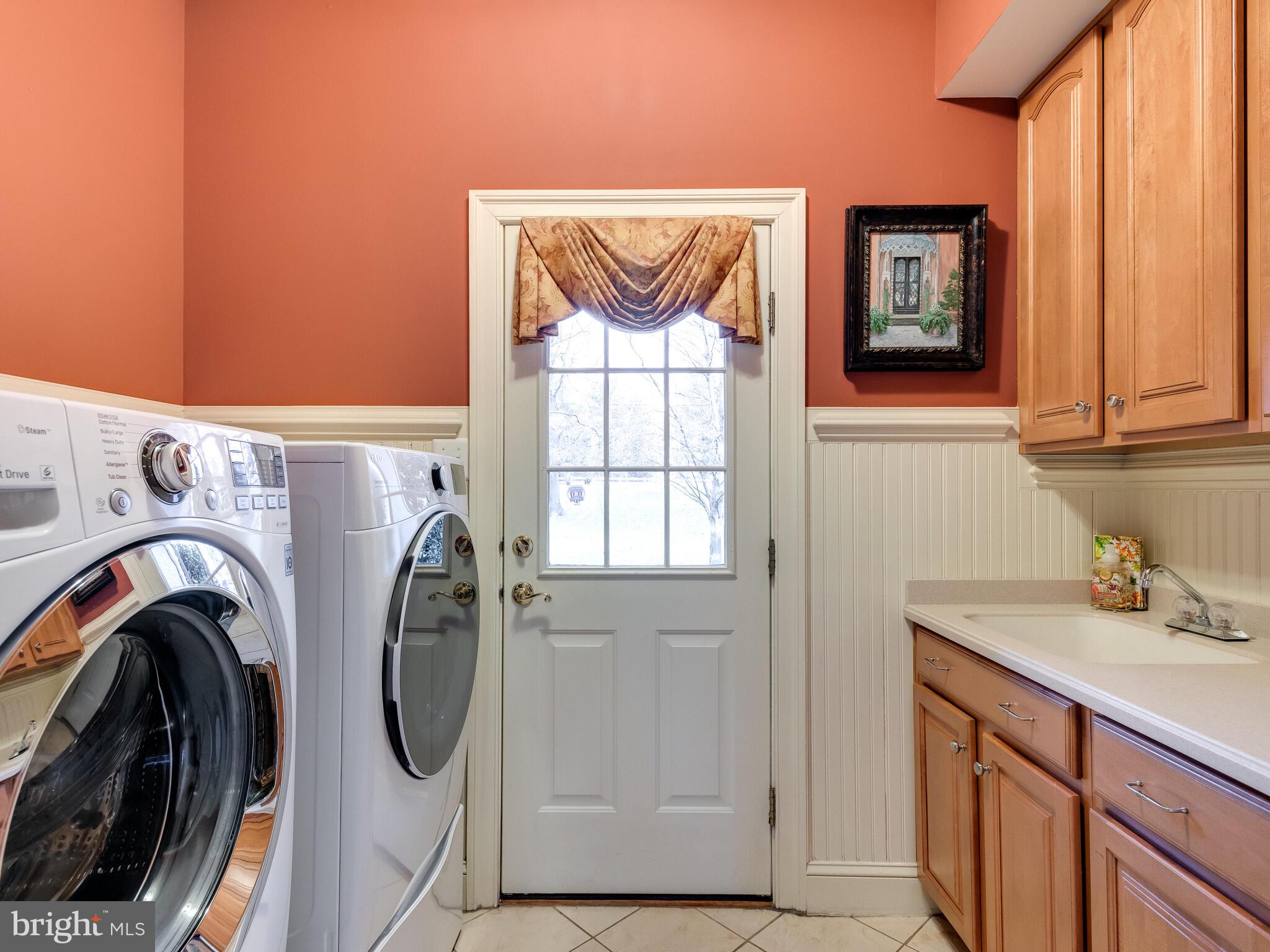 260 Valley Park Road Phoenixville, PA 19460 - Photo 32 of 63 Laundry room on Main level