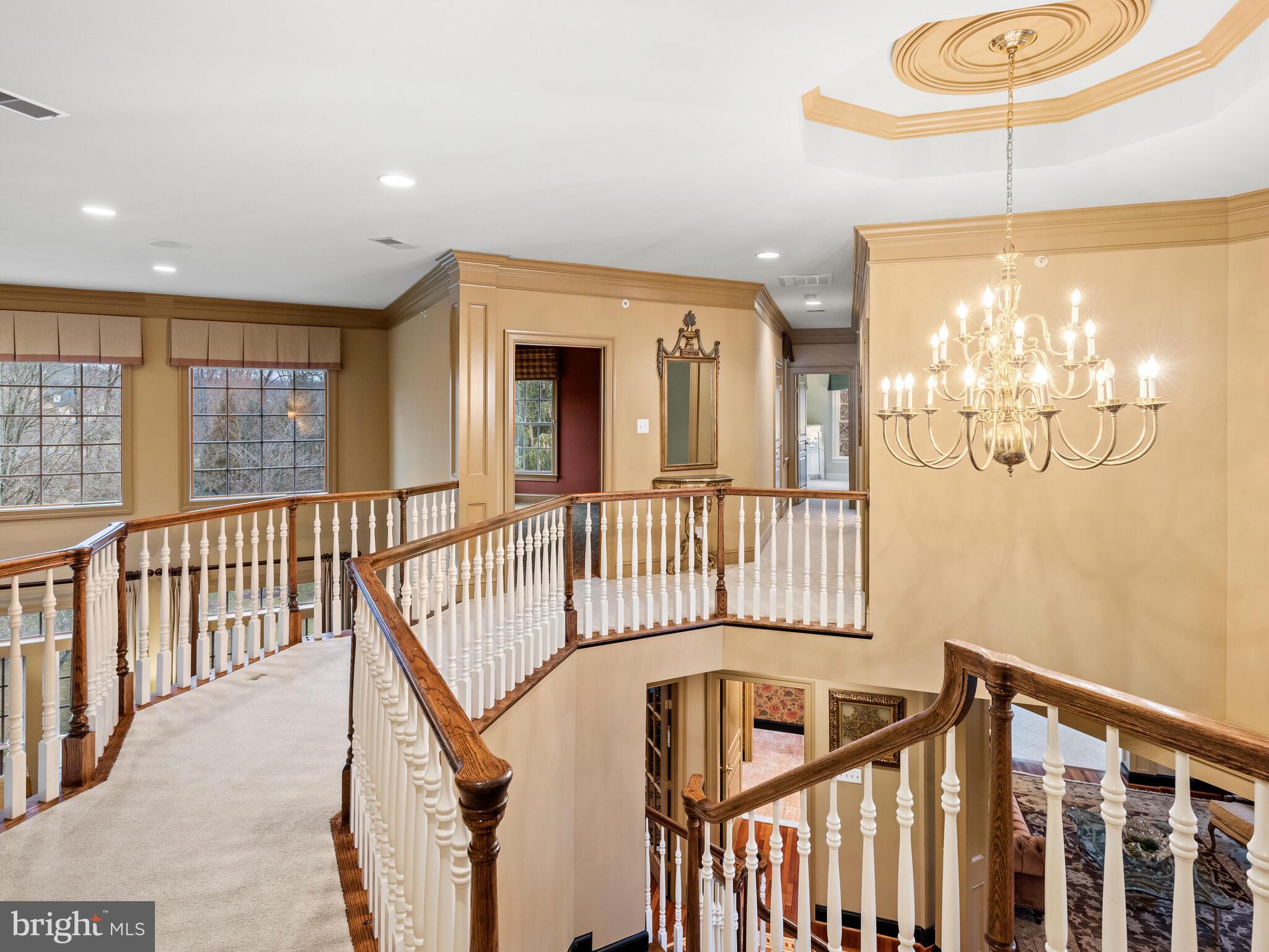 260 Valley Park Road Phoenixville, PA 19460 - Photo 36 of 63 Hallway to Master