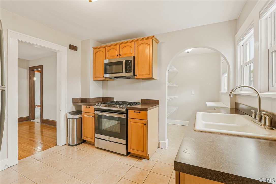 1206 Schuyler Street Rome, NY 13440 - Photo 28 of 41
