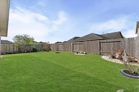 $275,000 | 3014 Cambridge Falls Drive, Fresno, TX 77545