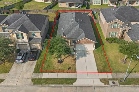 $275,000 | 3014 Cambridge Falls Drive, Fresno, TX 77545