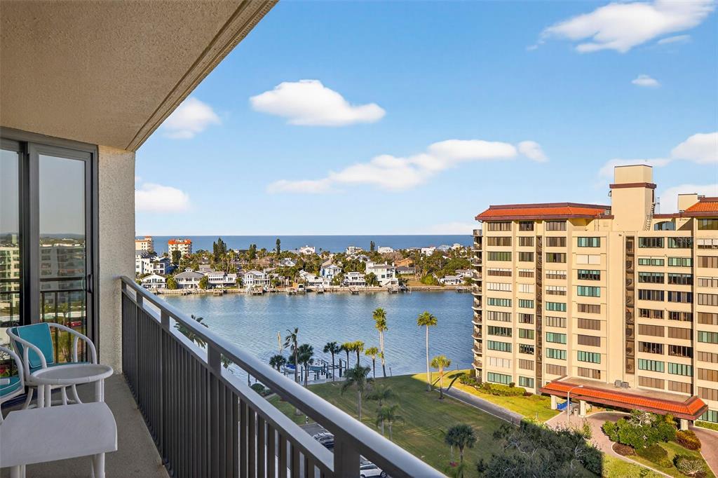 690 Island Way, Unit 1109 Clearwater Beach, FL 33767 - Photo 29 of 37 a view of a balcony with an ocean view