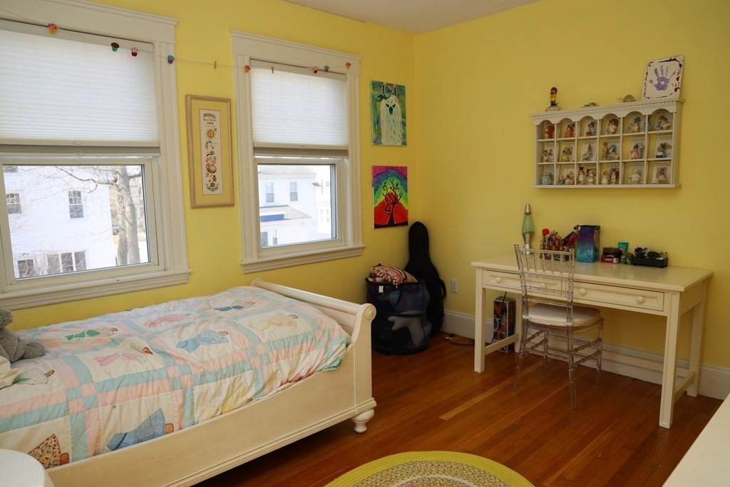 26 Barbara Road Waltham, MA 02453 - Photo 23 of 40 Gallery Image 23