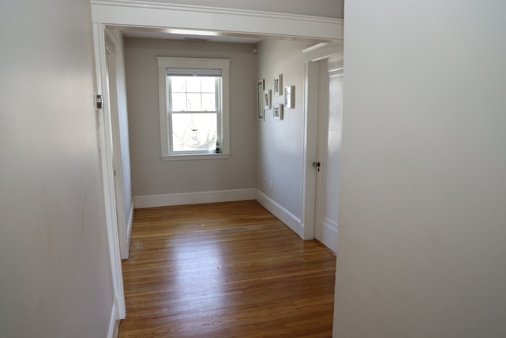26 Barbara Road Waltham, MA 02453 - Photo 28 of 40 Gallery Image 28