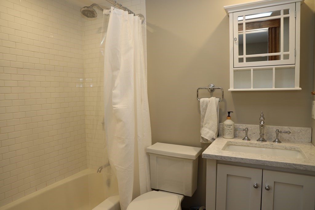 26 Barbara Road Waltham, MA 02453 - Photo 30 of 40 Gallery Image 30