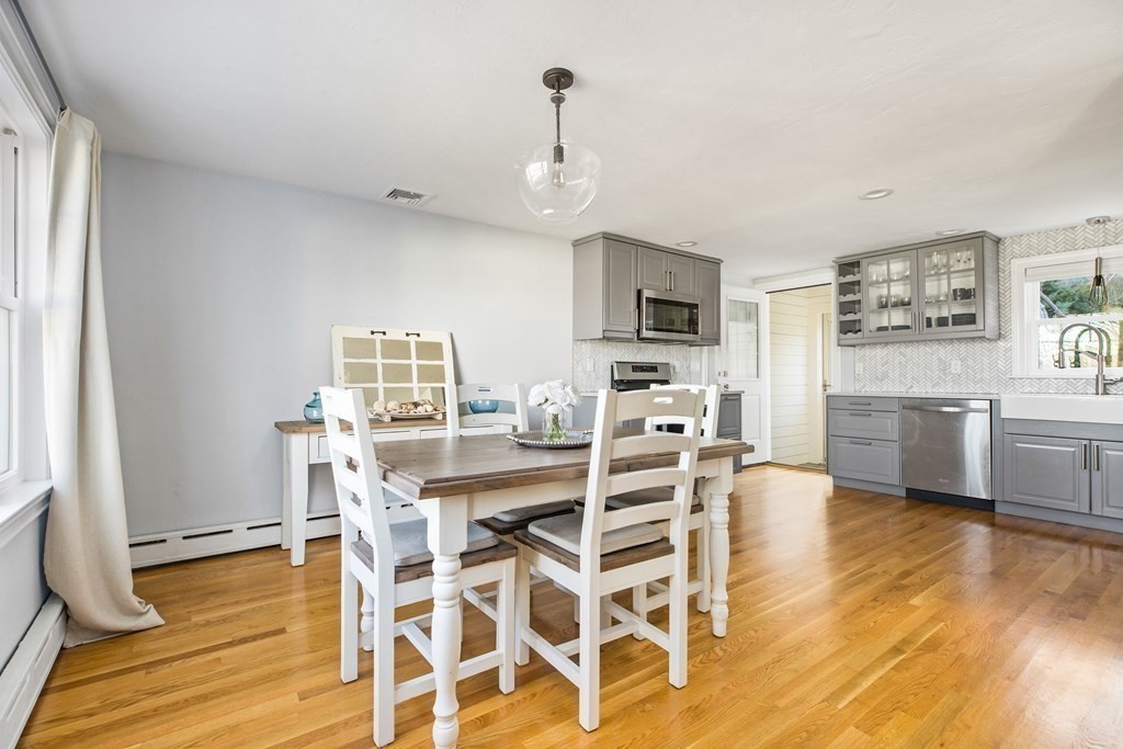 24 Bulow Road Hingham, MA 02043 - Photo 8 of 22 Gallery Image 8