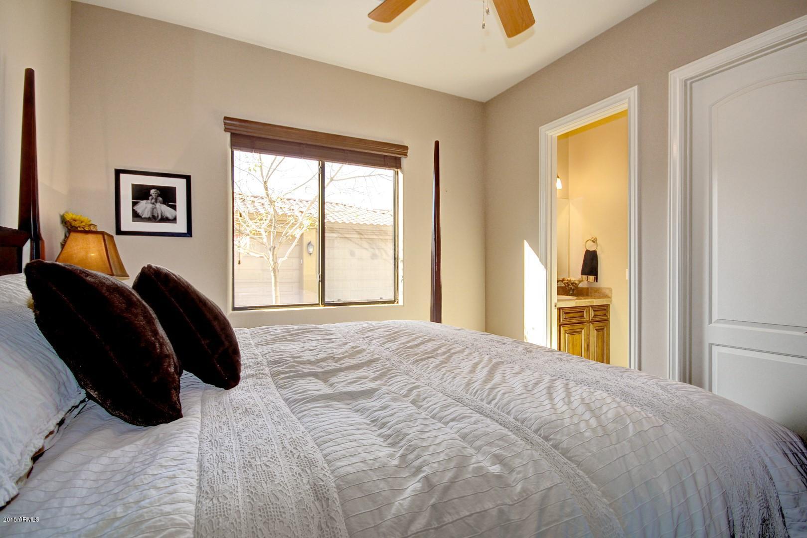 8211 West Williams Road Peoria, AZ 85383 - Photo 33 of 55 0085-Williams (3)