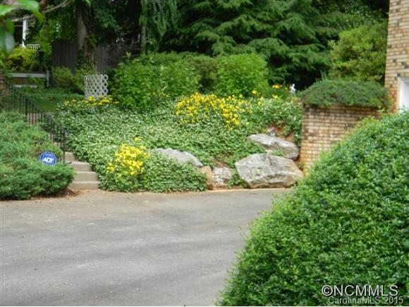 228 Balsam Road Hendersonville, NC 28792 - Photo 23 of 24 Gallery Image 23