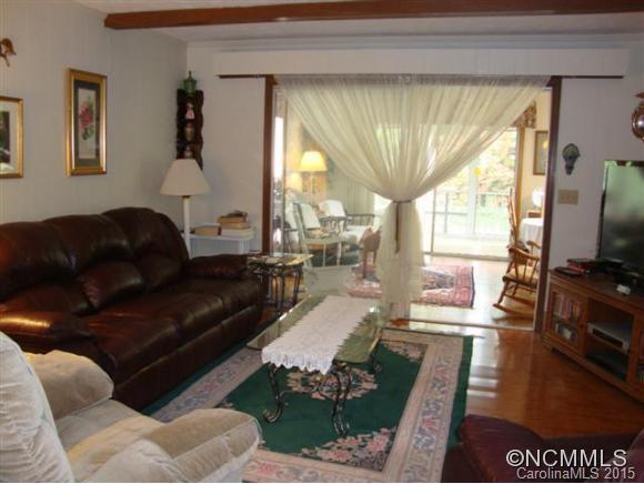 228 Balsam Road Hendersonville, NC 28792 - Photo 7 of 24 Gallery Image 7